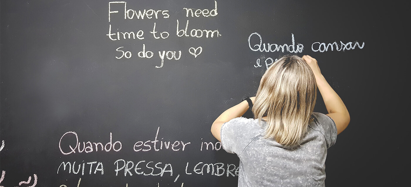 Como auxiliar o seu filho a decorar textos para ser modelo